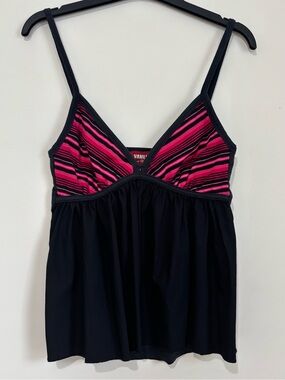 Vanilla Vintage 90's beachy resort pink black striped spaghetti cropped tank top